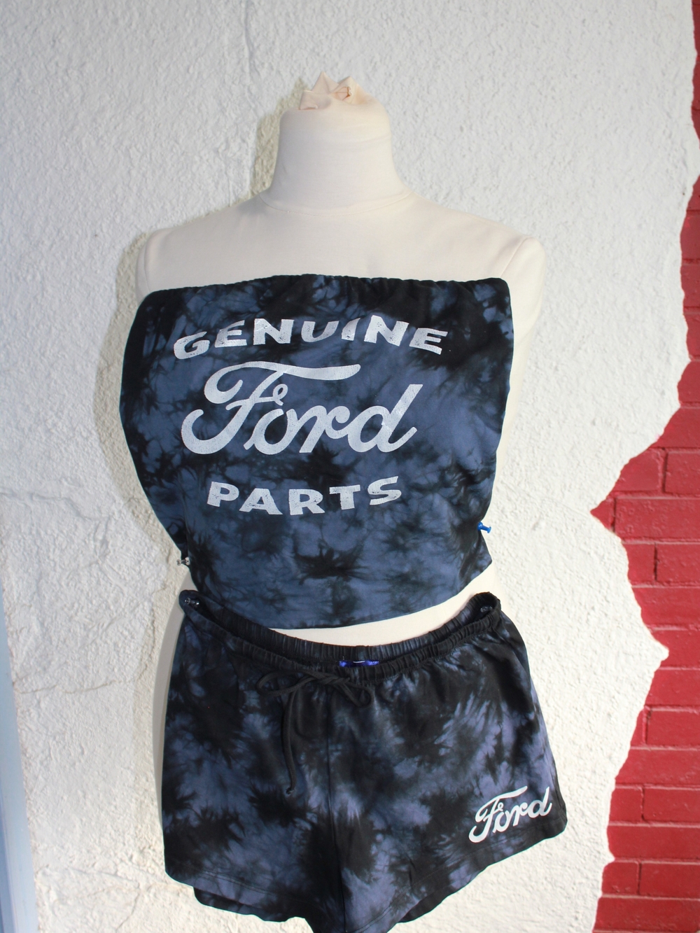 Genuine Ford Parts Tie-Dye Crop Top & Shorts Set - Black/Navy